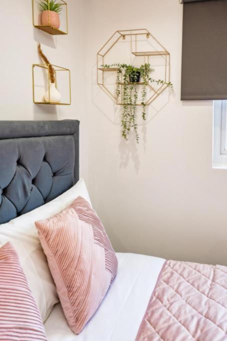 Heathrow Guest House - Oakway Feltham Luaran gambar